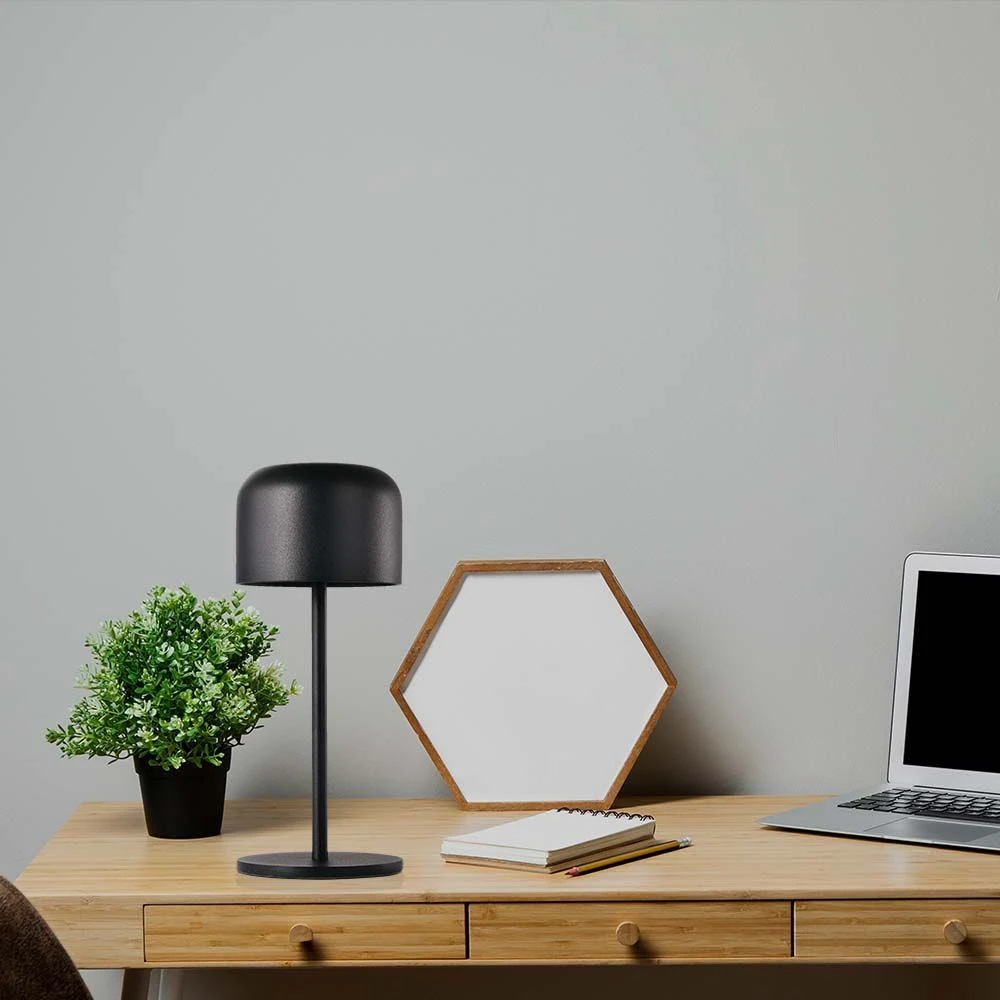 V-Tac opladelig CCT bordlampe, Bordlamper hos HomeNordic
