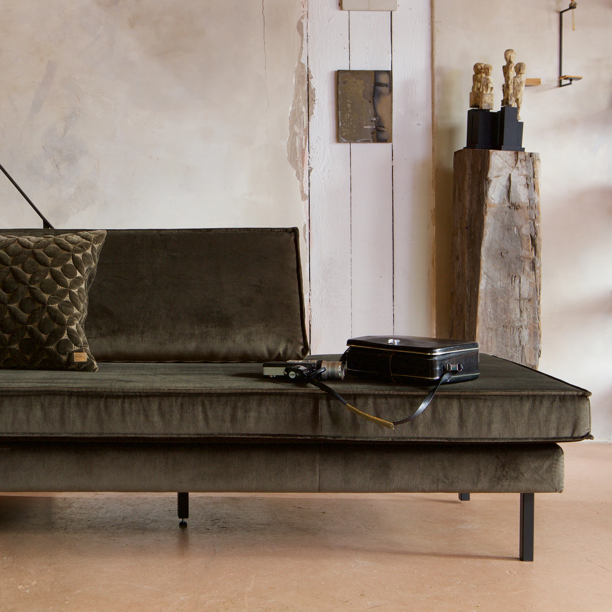 Rodeo Daybed Venstrevendt Velour, produktbillede 3 af 3 hos HomeNordic