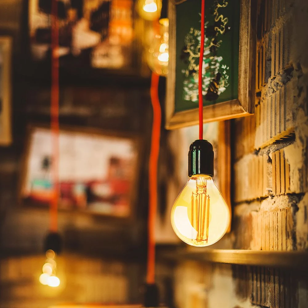 E14 4W LED filament pære, Pærer hos HomeNordic