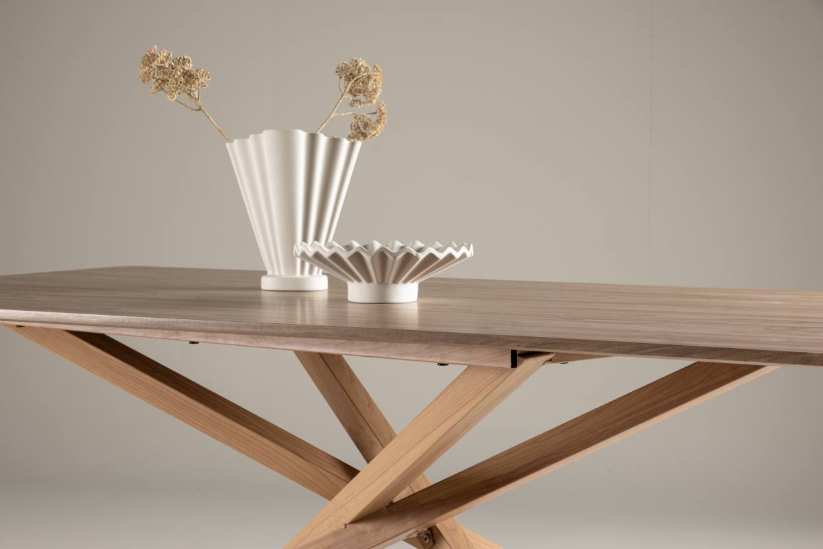 VENTURE DESIGN Piazza spisebord, rektangulær, produktbillede 15 af 16, Spiseborde hos HomeNordic