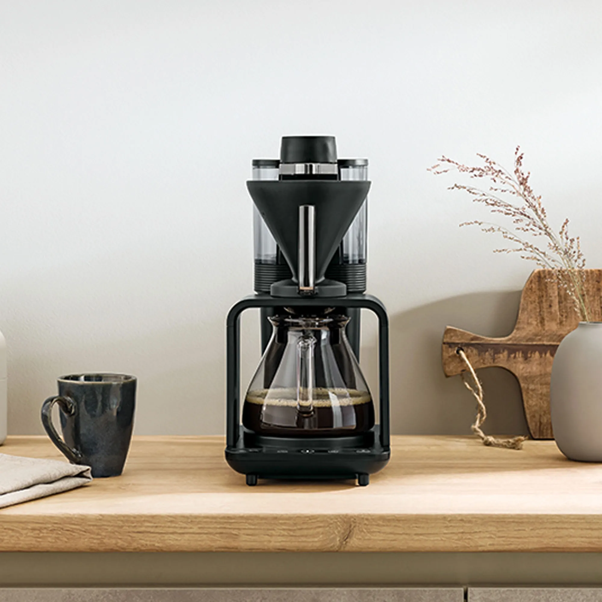 Melitta Epour Kaffemaskine, sort/krom, produktbillede 6 af 6, Kaffemaskiner hos HomeNordic