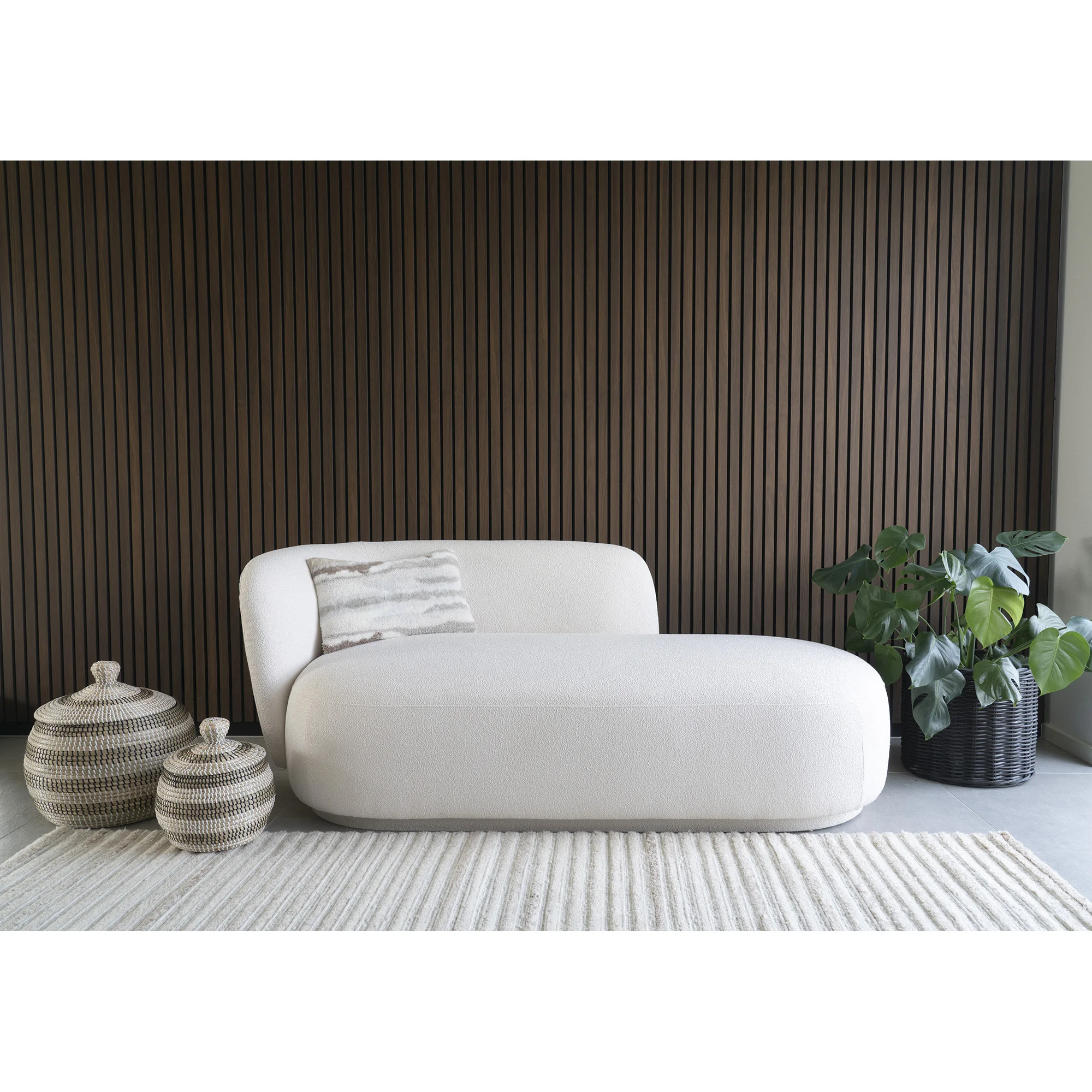 Santorini daybed med pude, produktbillede 2 af 8, Sofaer hos HomeNordic