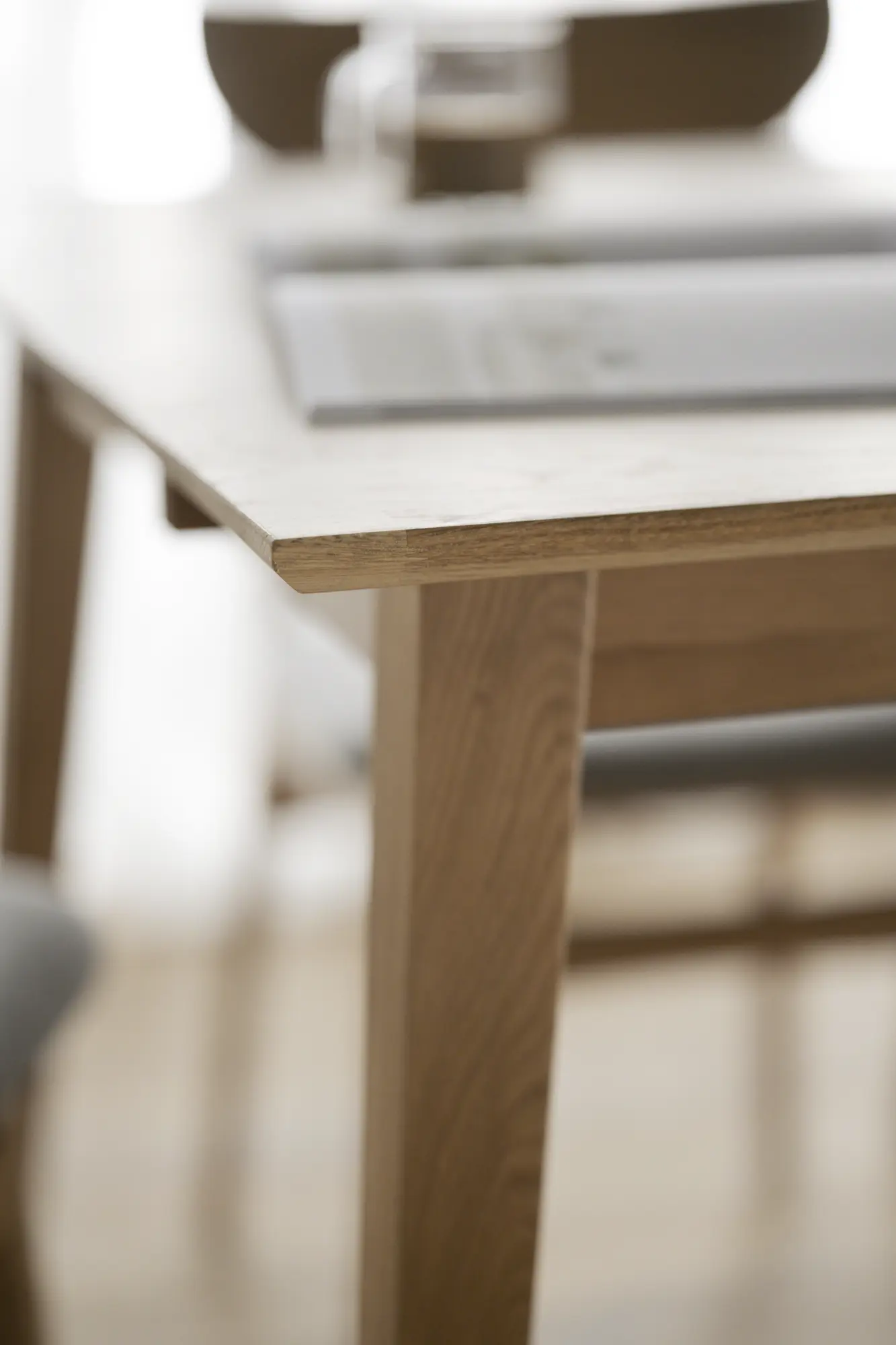 ROWICO Filippa spisebord, produktbillede 7 af 10, Spiseborde hos HomeNordic