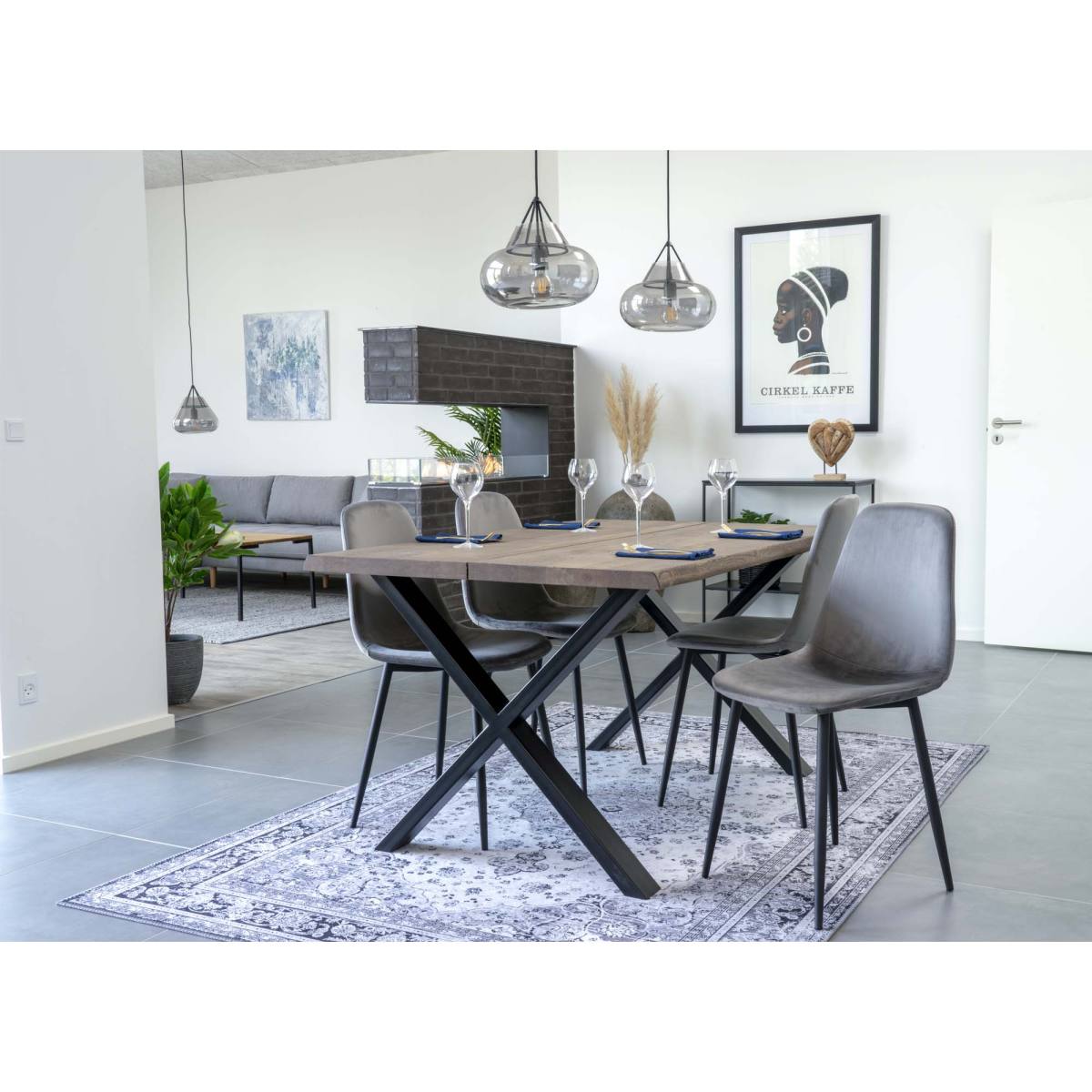 HOUSE NORDIC TOULON SPISEBORD SMOK OILERET M/BØLGET KANT, produktbillede 3 af 5, Spiseborde hos HomeNordic