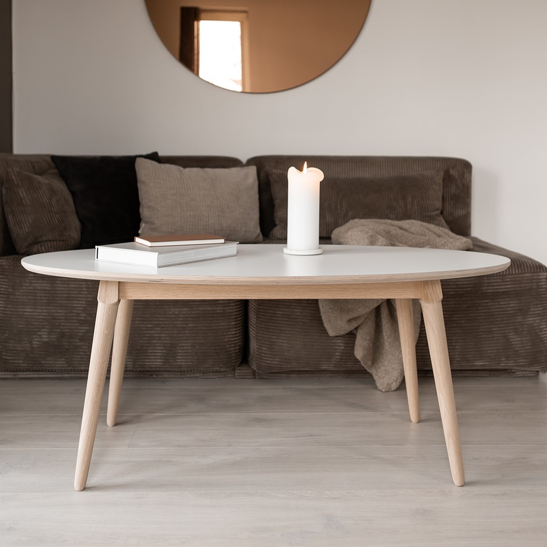 CT 10 - Elipseformet sofabord i hvid laminat og stel i eg, produktbillede 4 af 10, Nordisk design hos HomeNordic