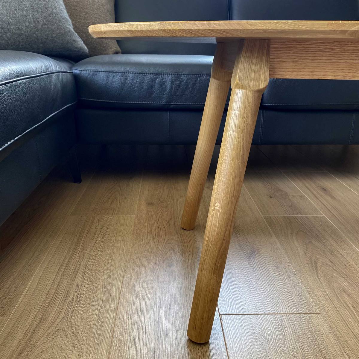 CT 10 - Elipseformet sofabord i massiv egetræ, produktbillede 6 af 12, Nordisk design hos HomeNordic
