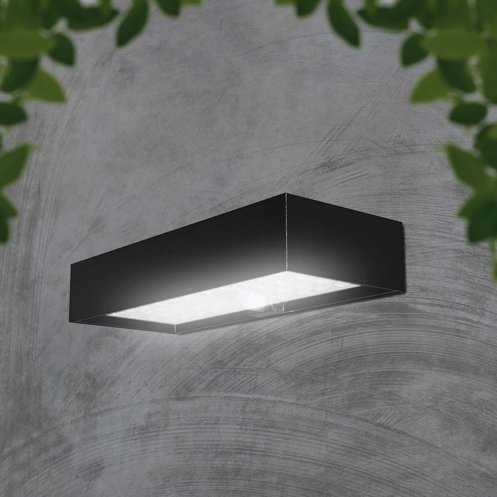 6W LED solcelle væglampe med sensor, Væglamper hos HomeNordic