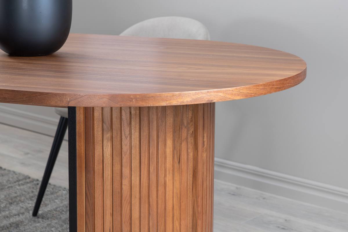 VENTURE DESIGN Bianca spisebord, oval, produktbillede 8 af 11, Spiseborde hos HomeNordic