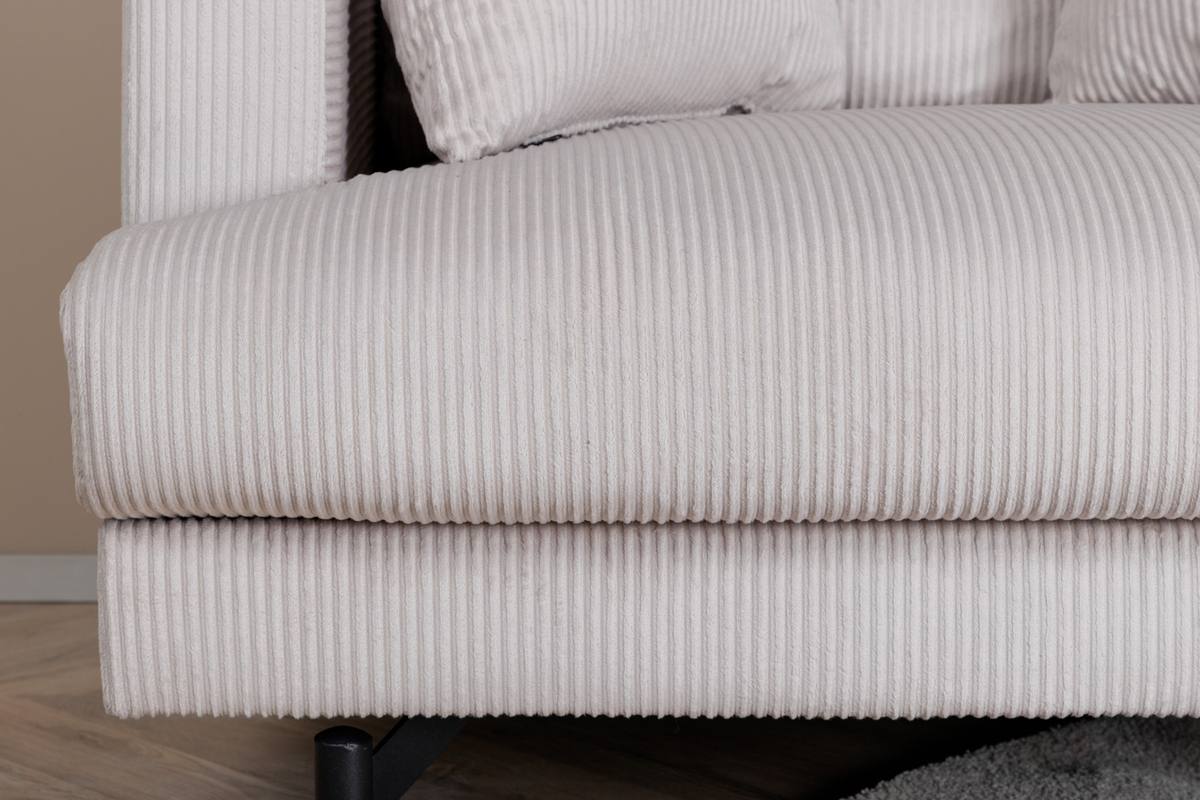 Warden - Lænestol i beige polyester fløjl, produktbillede 6 af 15, Lænestole hos HomeNordic