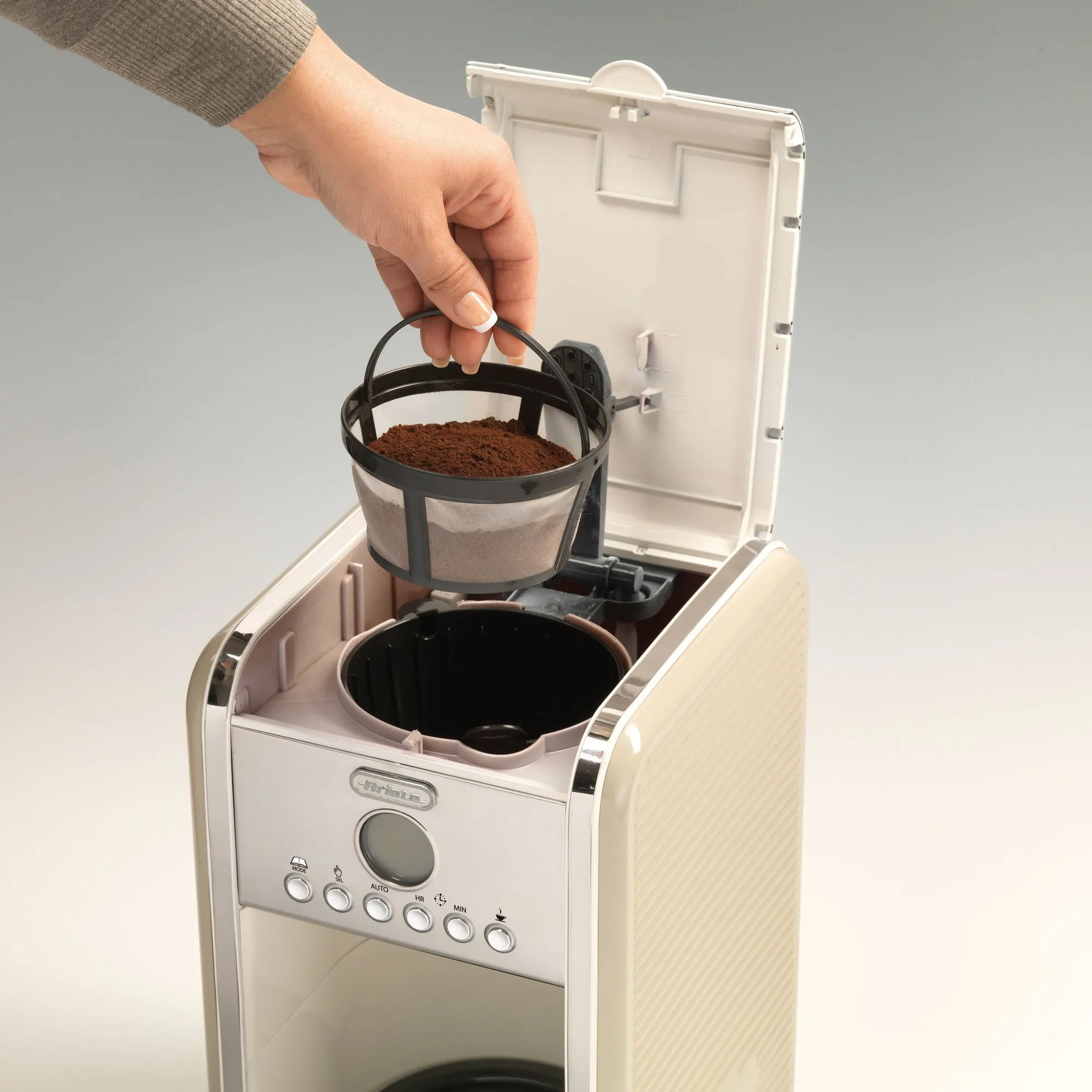 Kaffemaskine beige, produktbillede 3 af 5, Kaffemaskiner hos HomeNordic