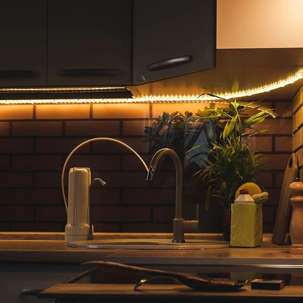 5m 17W/m LED strip, LED-strips hos HomeNordic