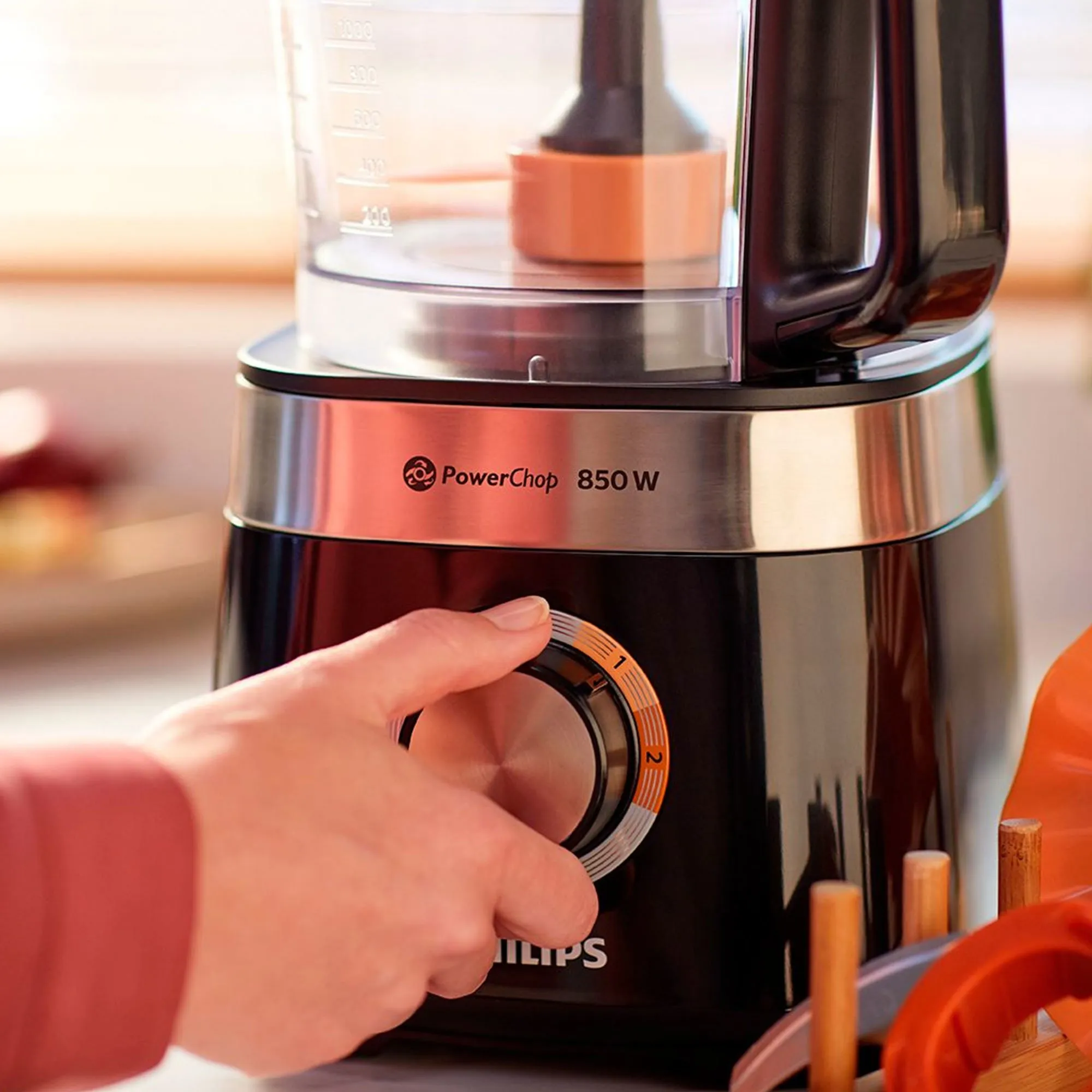 HR7530/10 Viva Collection foodprocessor, 850 watt, sort, produktbillede 8 af 10, Foodprocessorer hos HomeNordic