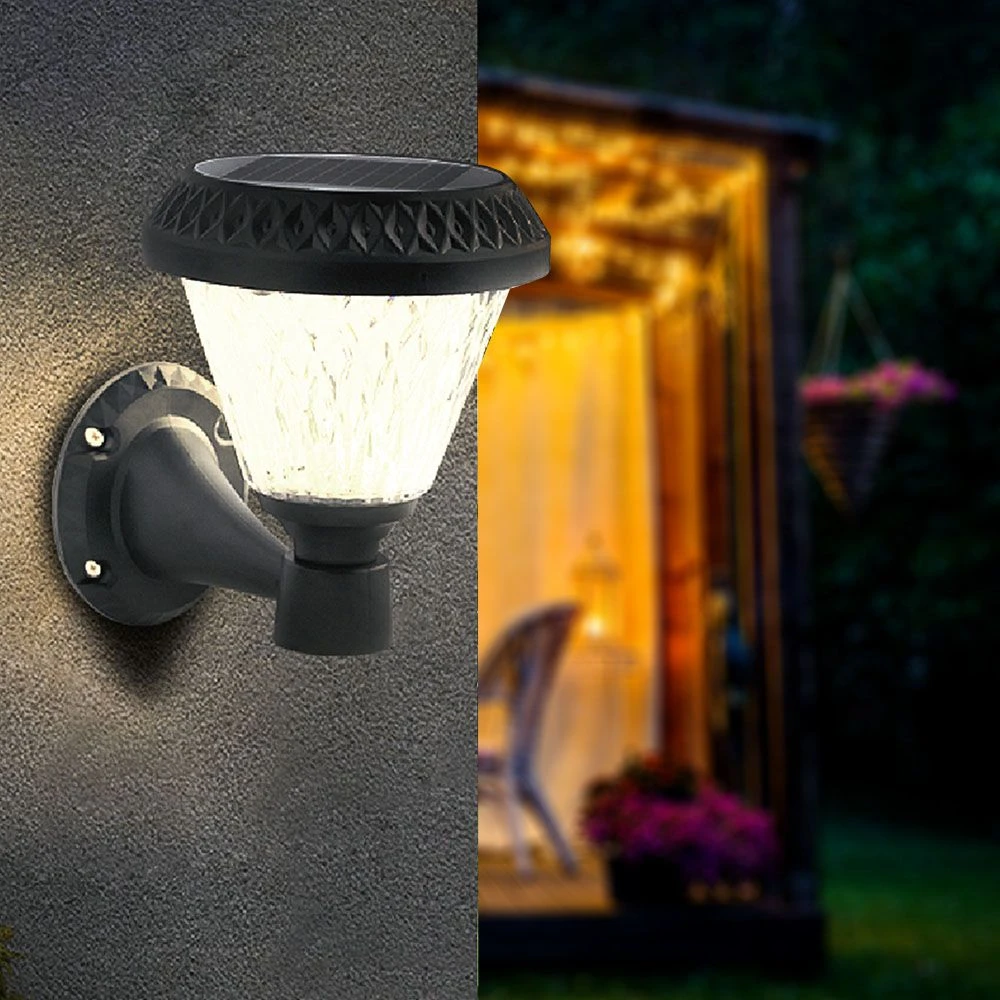 0,8W Solara LED væglampe med sensor og solcelle, Væglamper hos HomeNordic