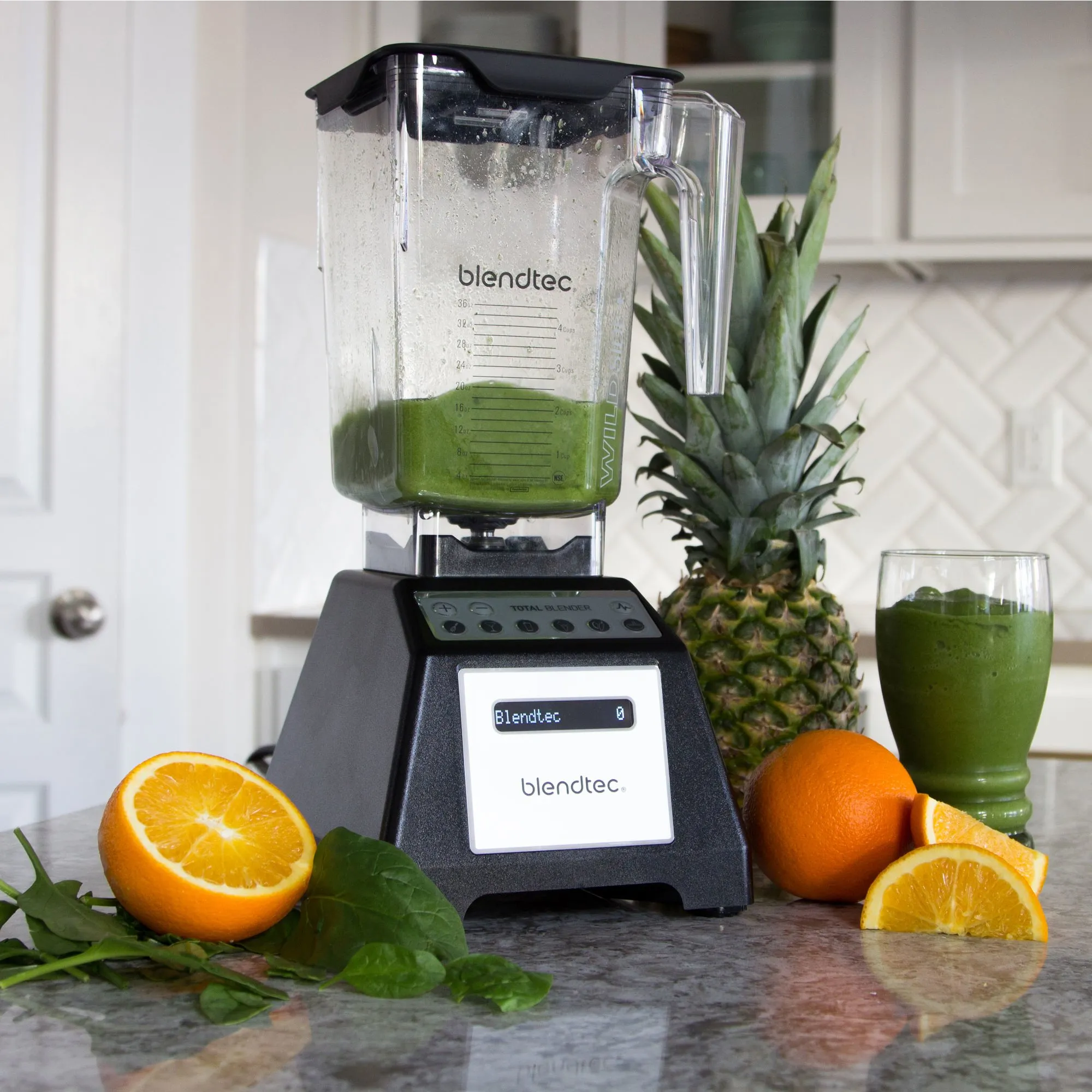 Total Blender sort, produktbillede 2 af 5, Blendere hos HomeNordic