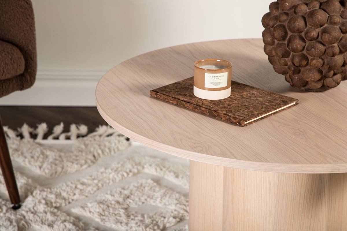 Just- Sofabord i lys ege finer, produktbillede 4 af 5, Moderne designs hos HomeNordic