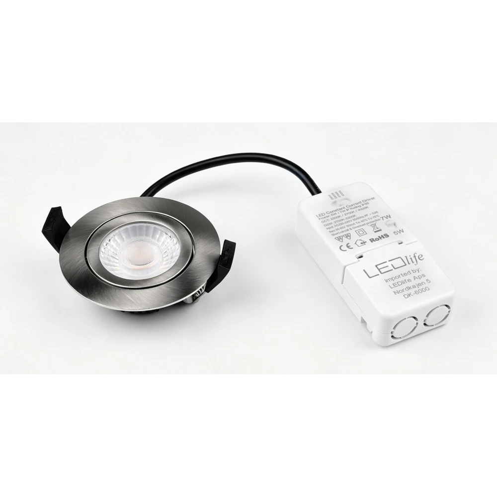 7W Ø8,3cm DimToWarm+CCT indbygningsspot dæmpbar RA96, Spots hos HomeNordic