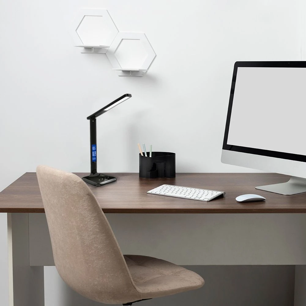 5W LED dæmpbar skrivebordslampe, Skriveborde hos HomeNordic