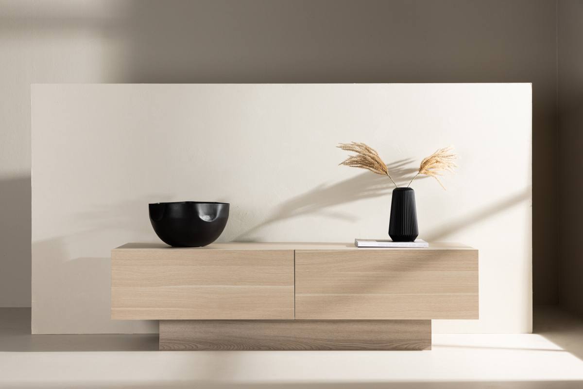 VENTURE DESIGN Cuenca TV-bænk, m. 2 låger og hylde, produktbillede 17 af 17, TV-borde hos HomeNordic