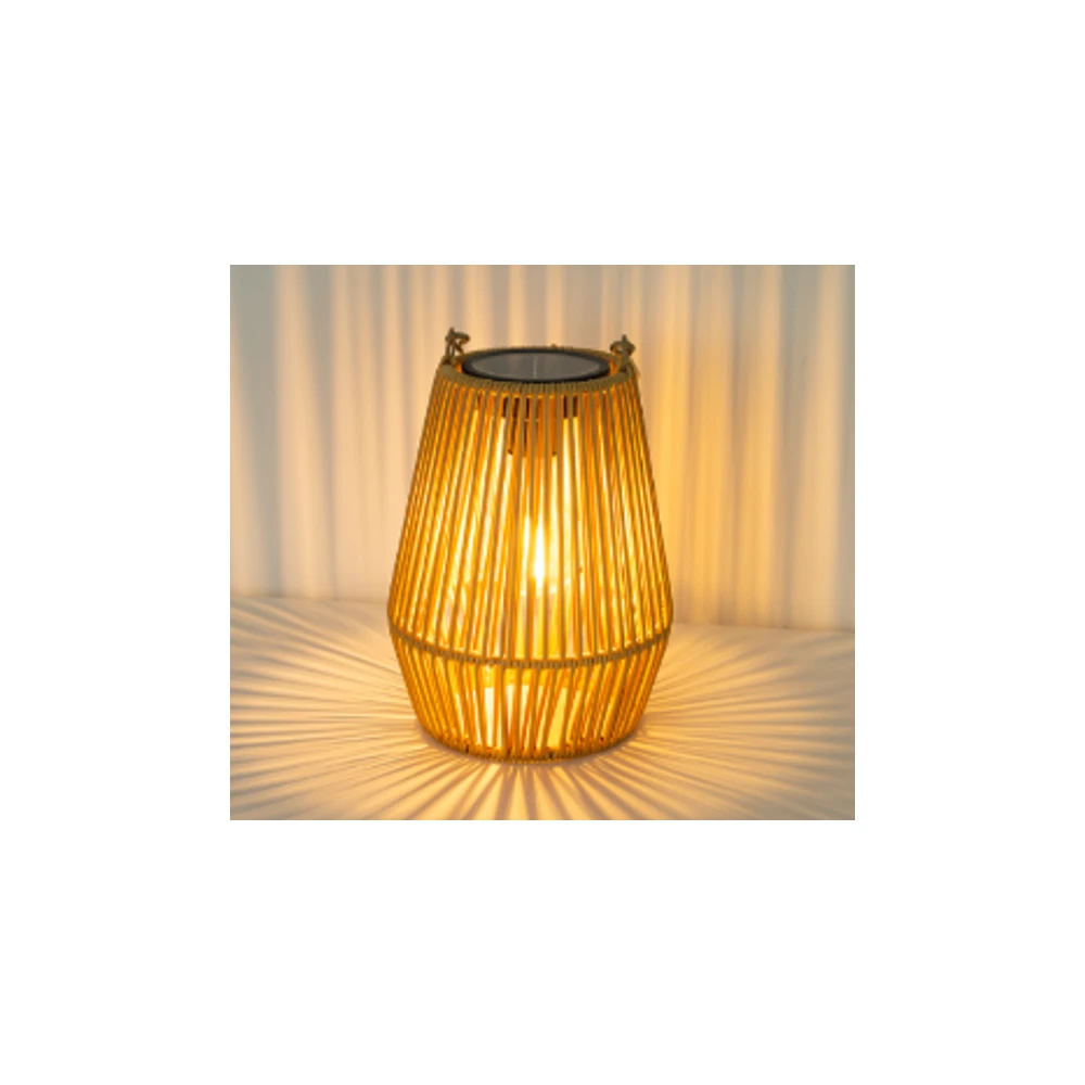 Solar Rattan Lanterne Boheme Havelampe med Automatisk Tænd/Sluk, IP44, Udendørslamper hos HomeNordic