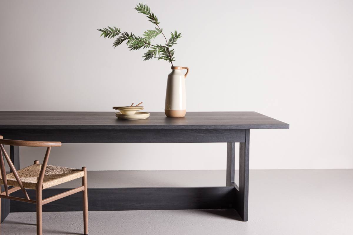 VENTURE DESIGN Milly spisebord, rektangulær, produktbillede 17 af 18, Spiseborde hos HomeNordic