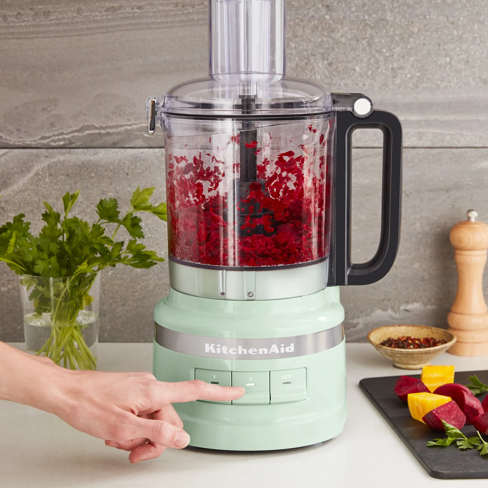 5KFP0921 Foodprocessor, 2,1 liter, pistachio, produktbillede 7 af 8, Foodprocessorer hos HomeNordic