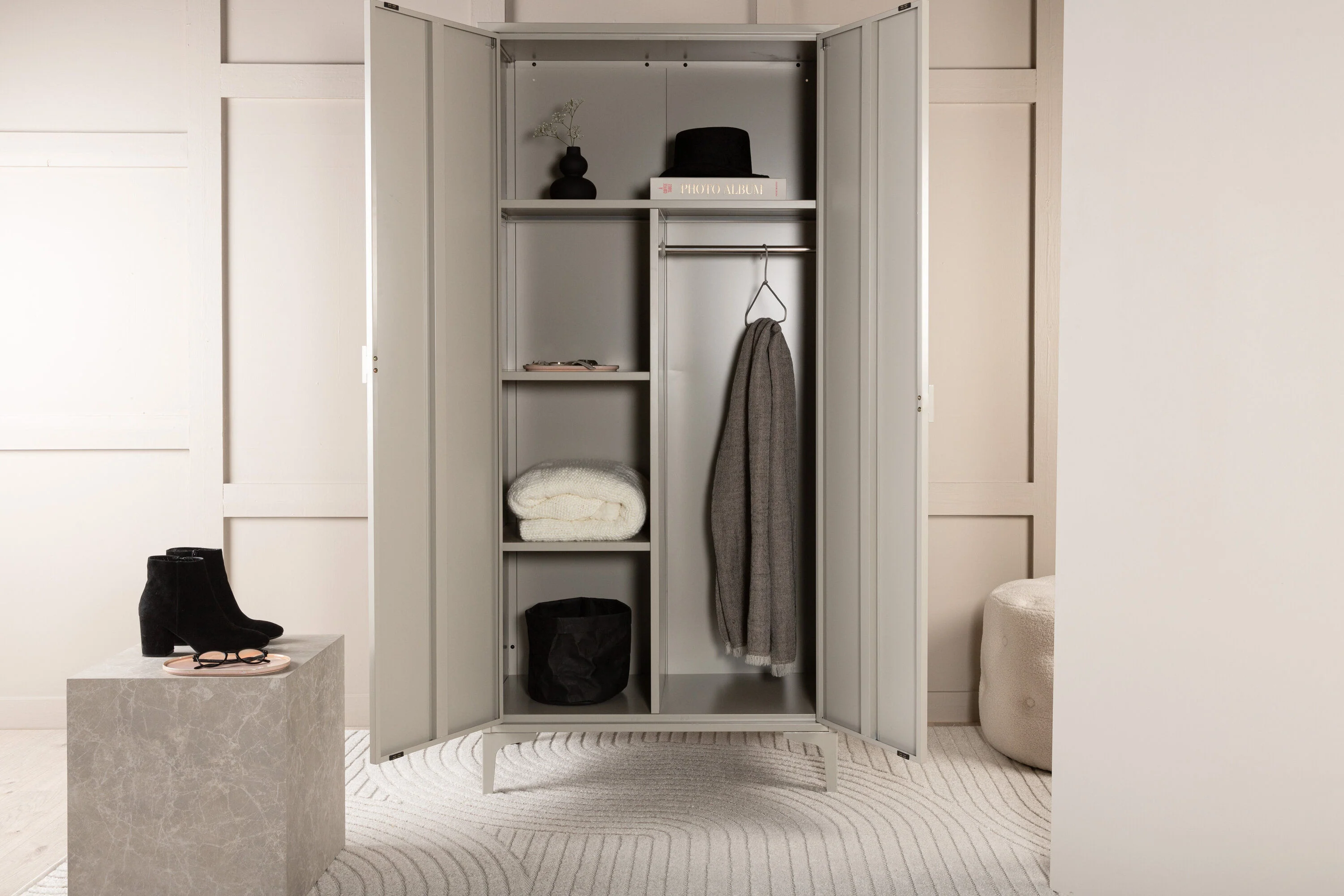Venture Home, produktbillede 3 af 21, Garderobeskabe hos HomeNordic