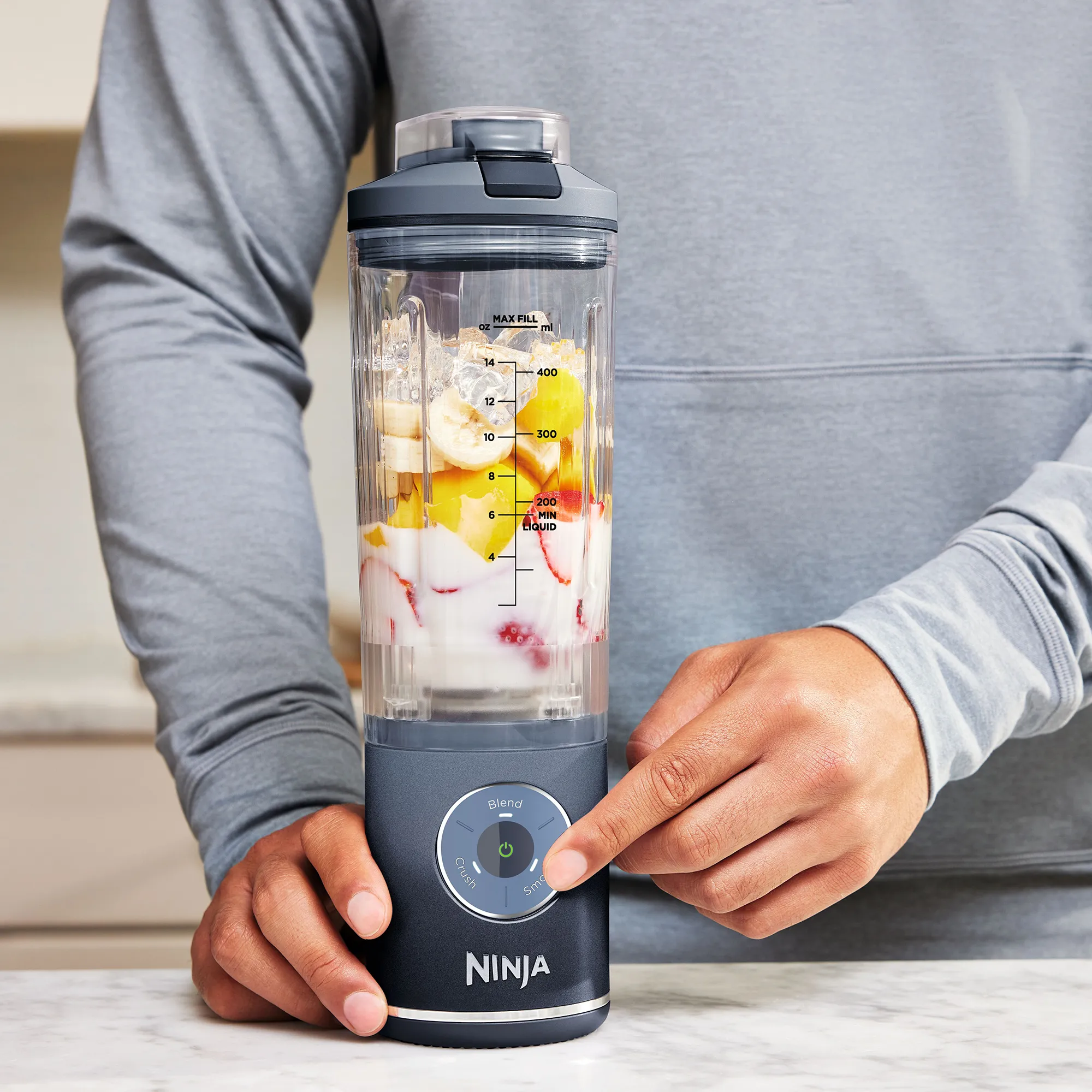 Blast Max trådløs blender, marineblå, produktbillede 2 af 5, Blendere hos HomeNordic