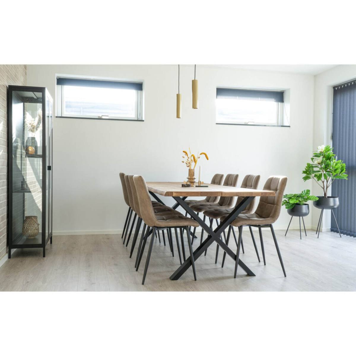 HOUSE NORDIC Toulon spisebord, m. udtræk, produktbillede 2 af 3, Spiseborde hos HomeNordic