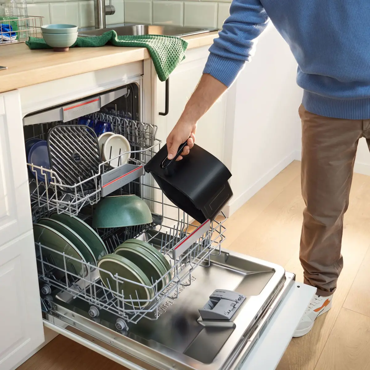 Serie 4 airfryer 6,1 liter, sort, produktbillede 6 af 7, Airfryers hos HomeNordic