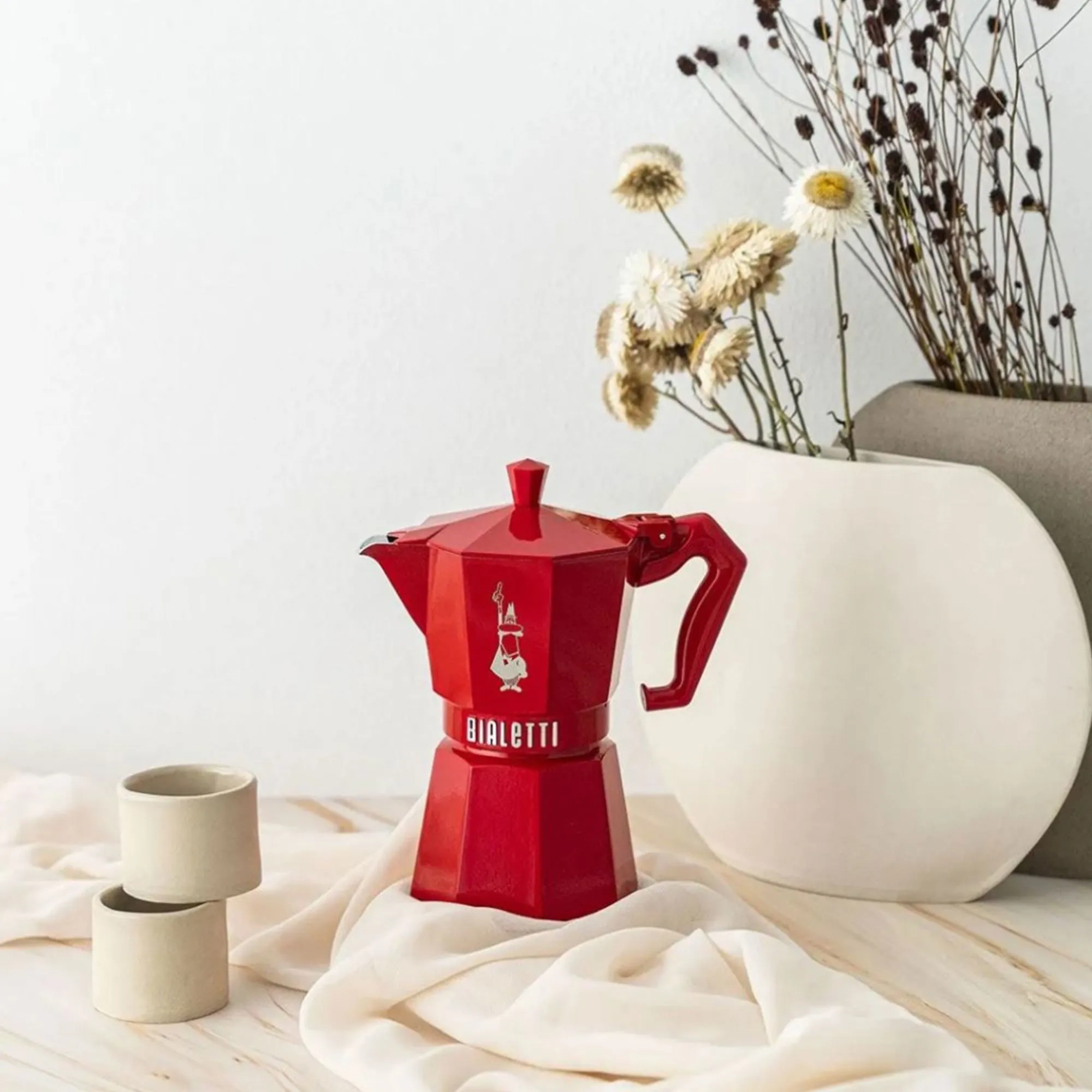 Mokkabrygger 3 kopper, rød, produktbillede 2 af 4, Kaffemaskiner hos HomeNordic