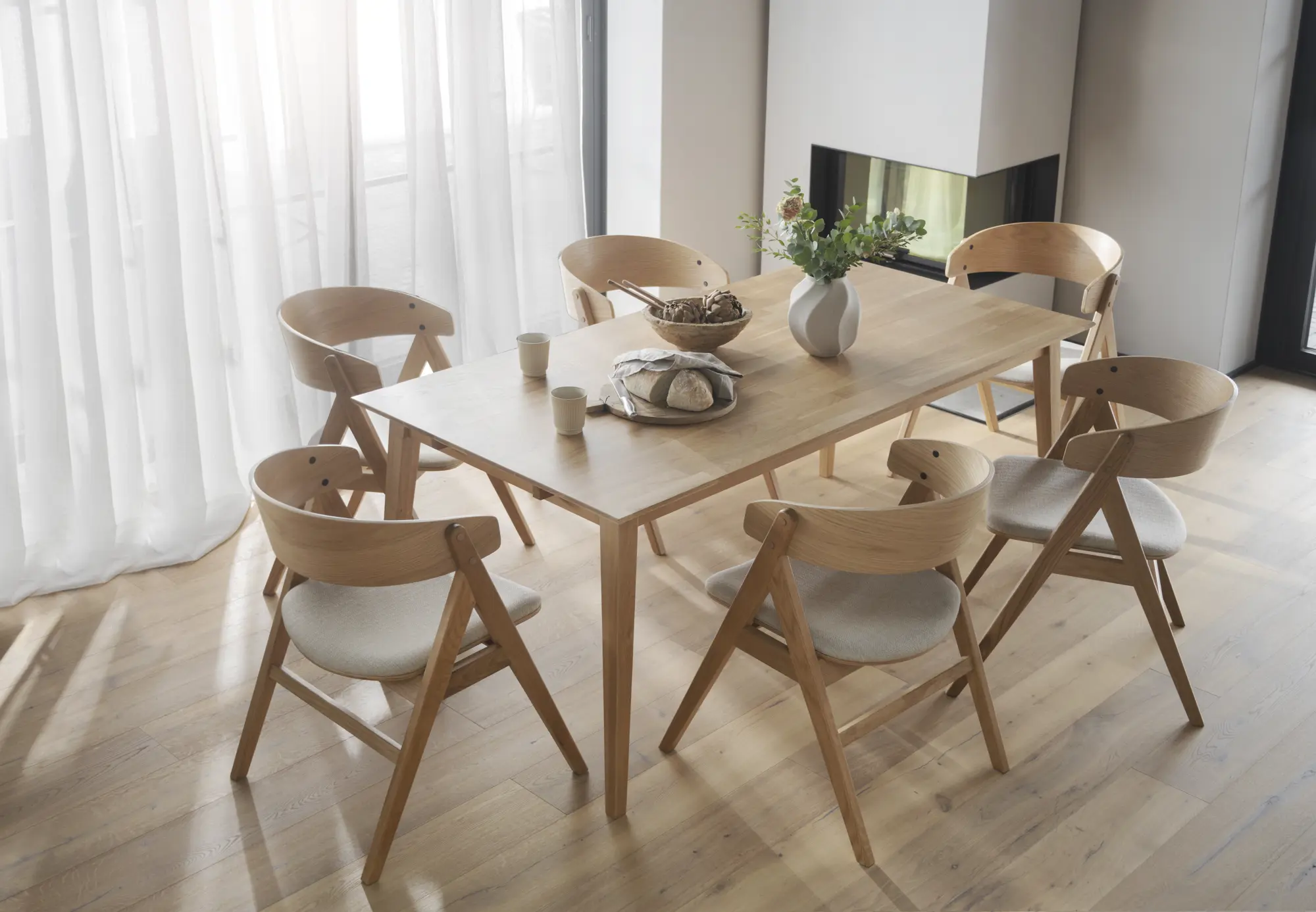 ROWICO Filippa spisebord, produktbillede 8 af 10, Spiseborde hos HomeNordic