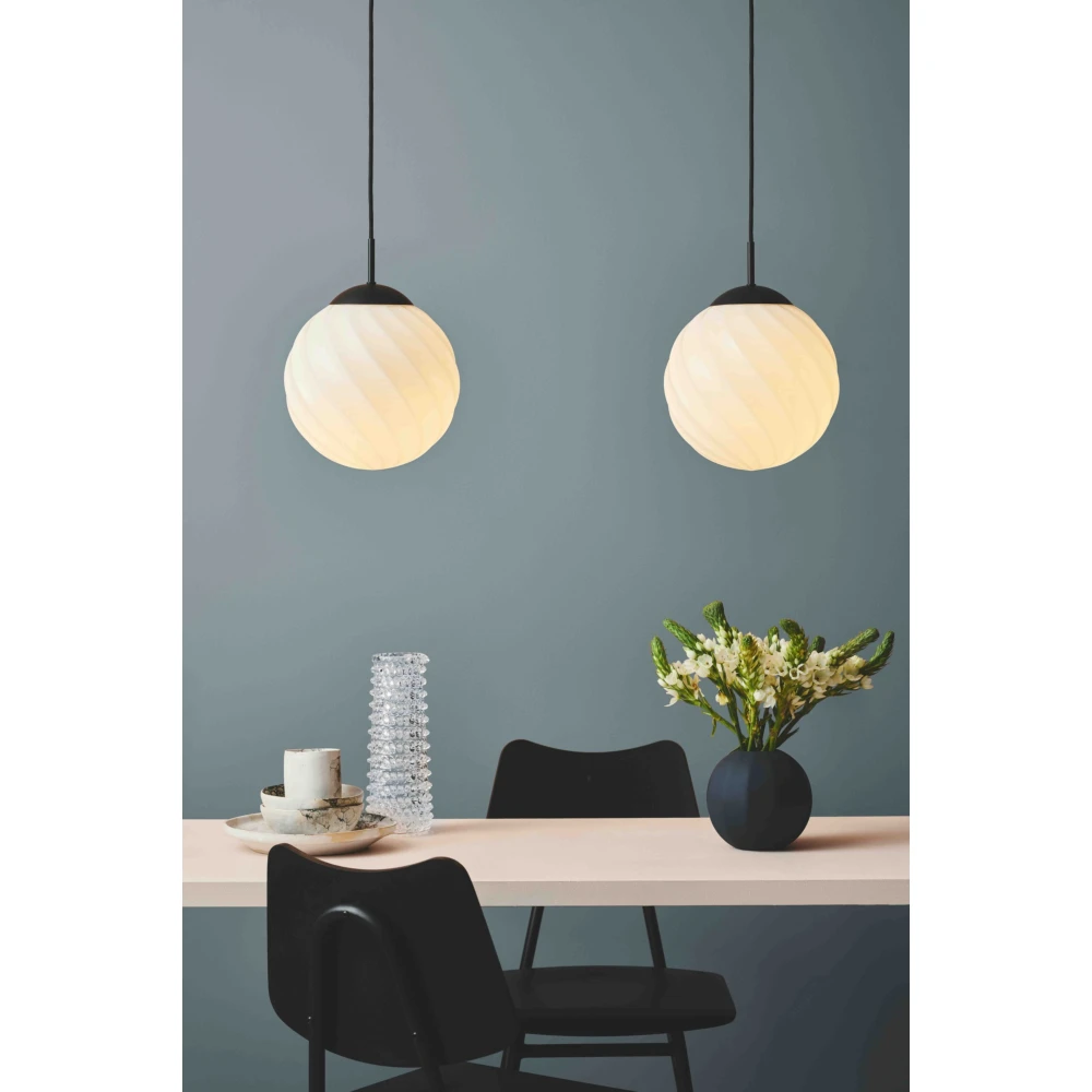 Halo Design, Pendler hos HomeNordic