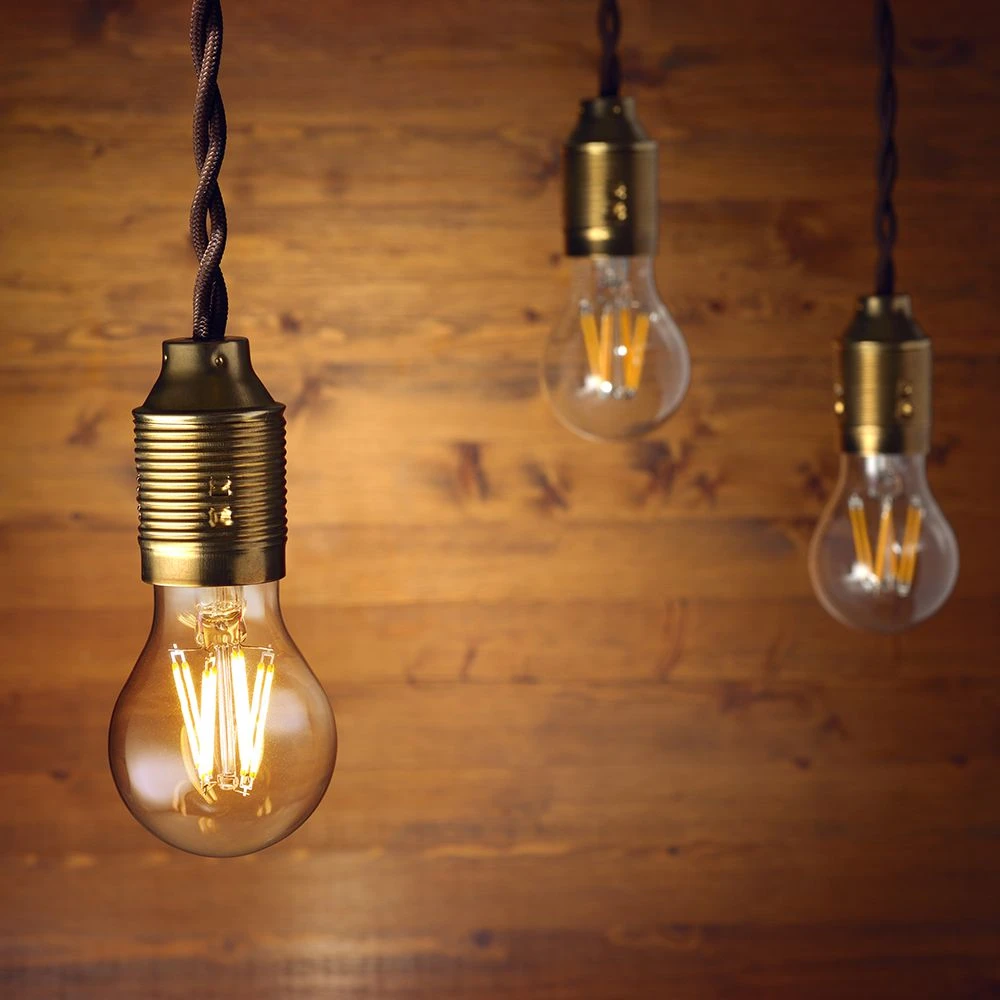 E27 10W LED filamentpære, Glas hos HomeNordic