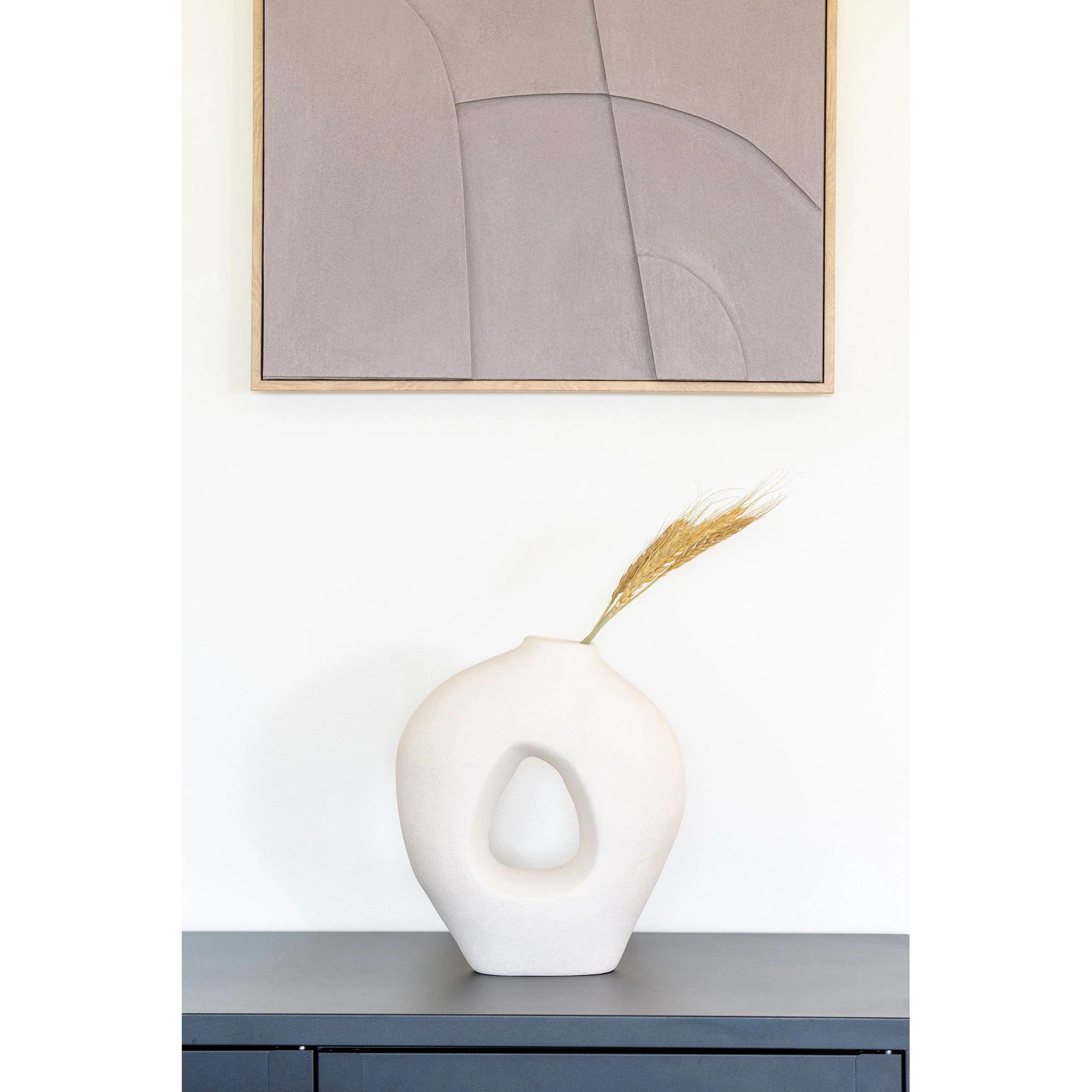 Vase - Vase, Keramik, Hvid 24X10,5X27,8 Cm, produktbillede 2 af 7, Vaser hos HomeNordic