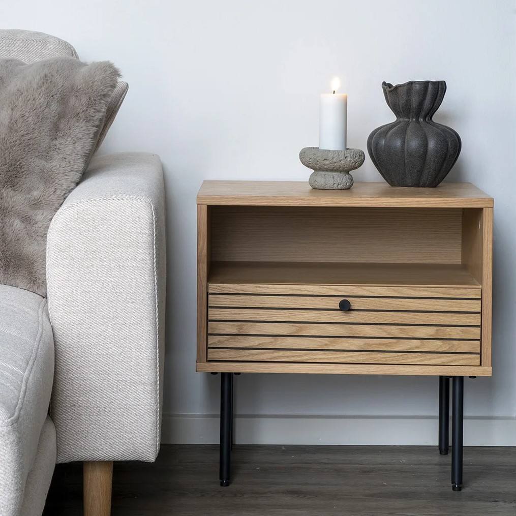 Create sofabord i egefiner og sorte metalben, Moderne designs hos HomeNordic