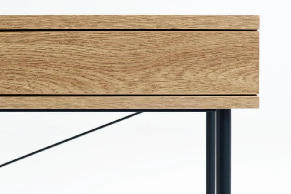 Pensacola Skrivebord, Melamin Egetræs-Look, 120x60x76 cm, produktbillede 8 af 16, Skriveborde hos HomeNordic