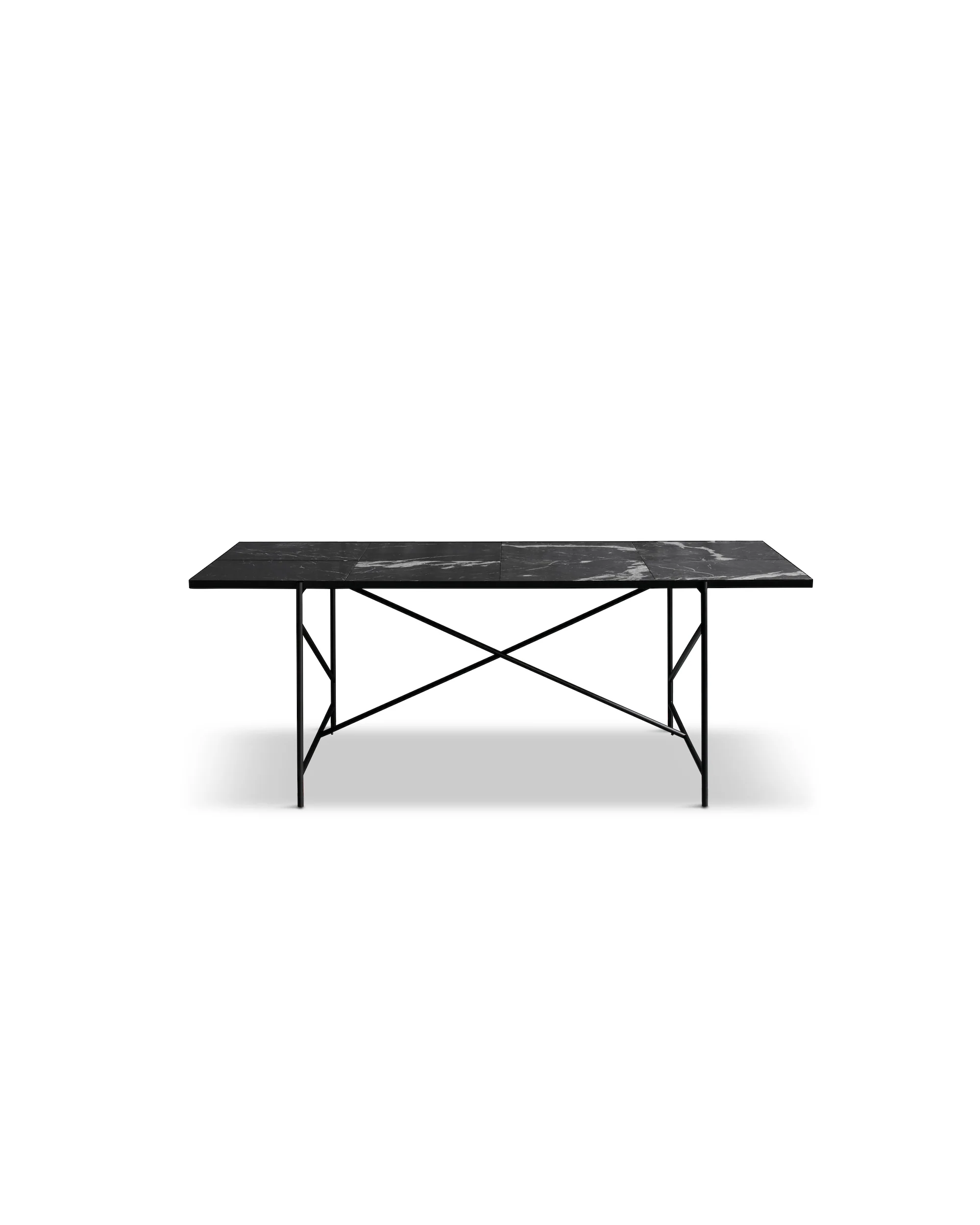 HANDVÄRK DINING TABLE BLACK FRAME, Spiseborde hos HomeNordic
