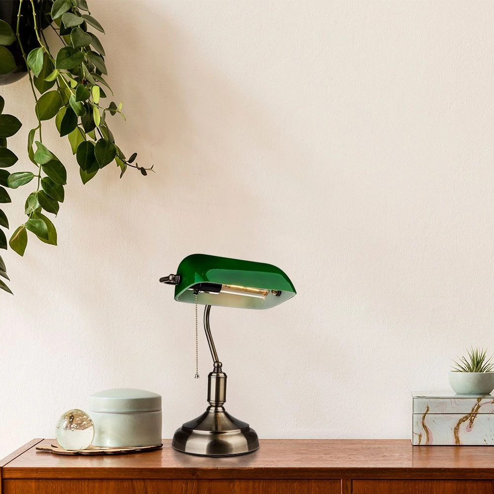 V-Tac Klassisk skrivebordslampe, Bordlamper hos HomeNordic