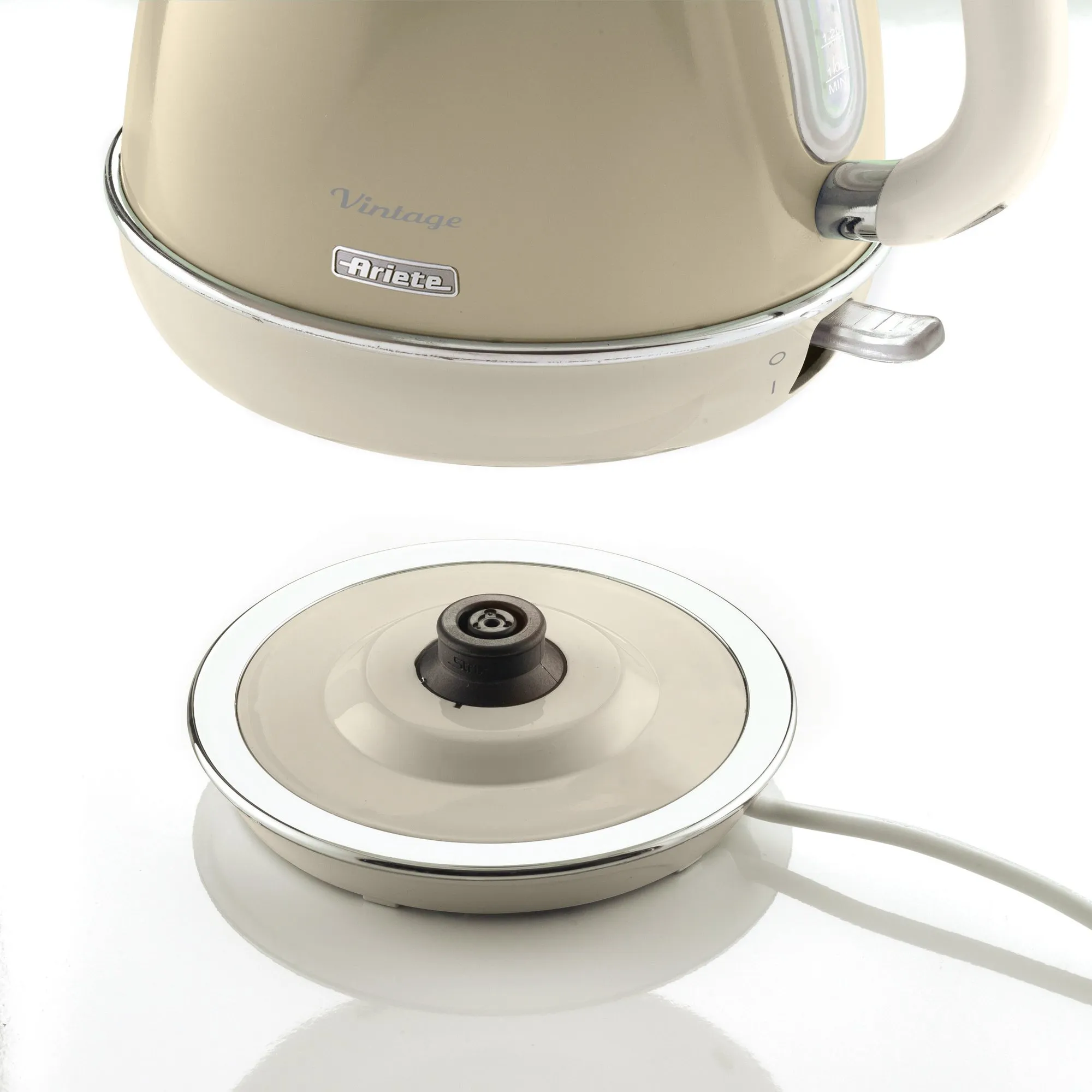 Elkedel beige, produktbillede 2 af 2, Elkedler hos HomeNordic