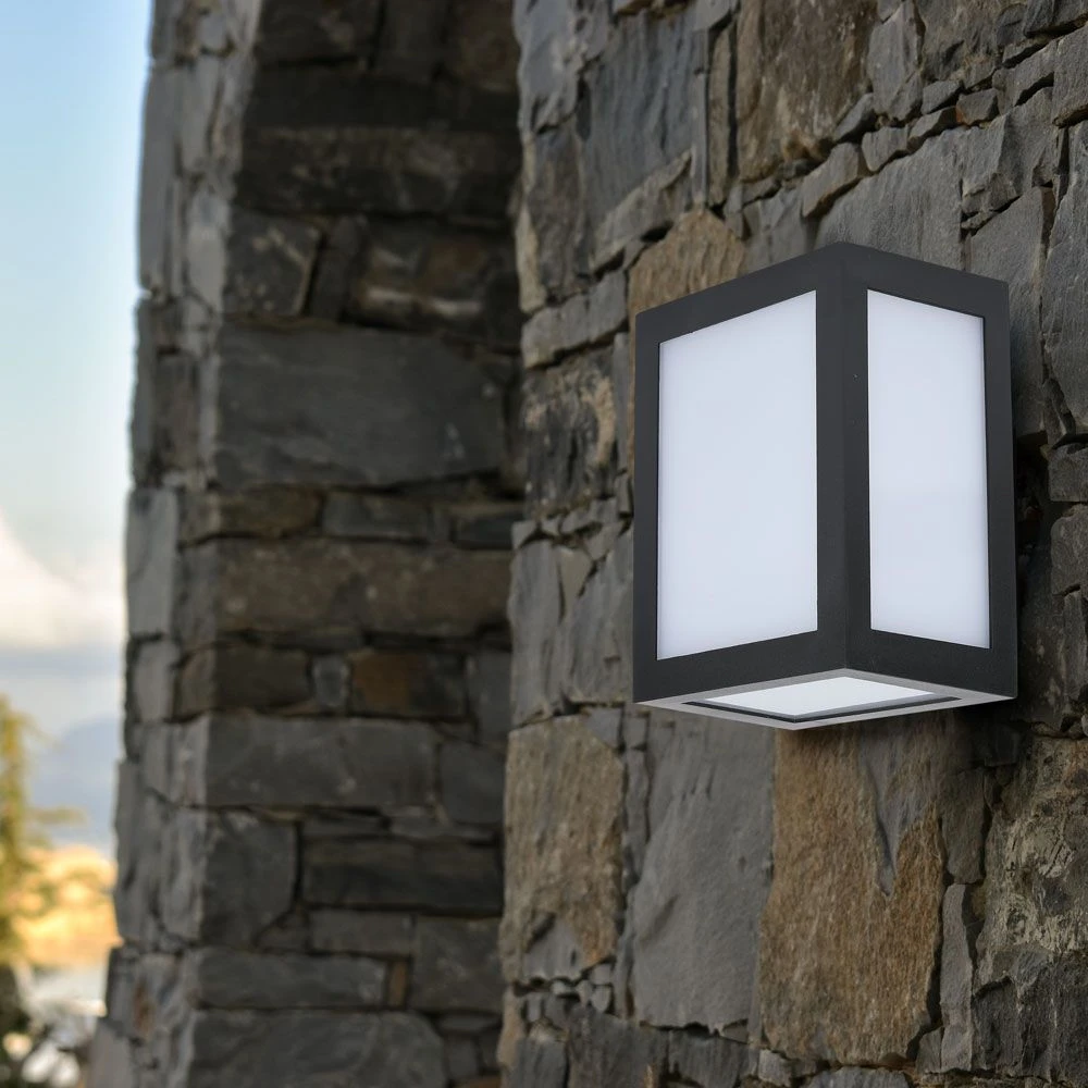 12W LED Væglampe, Væglamper hos HomeNordic