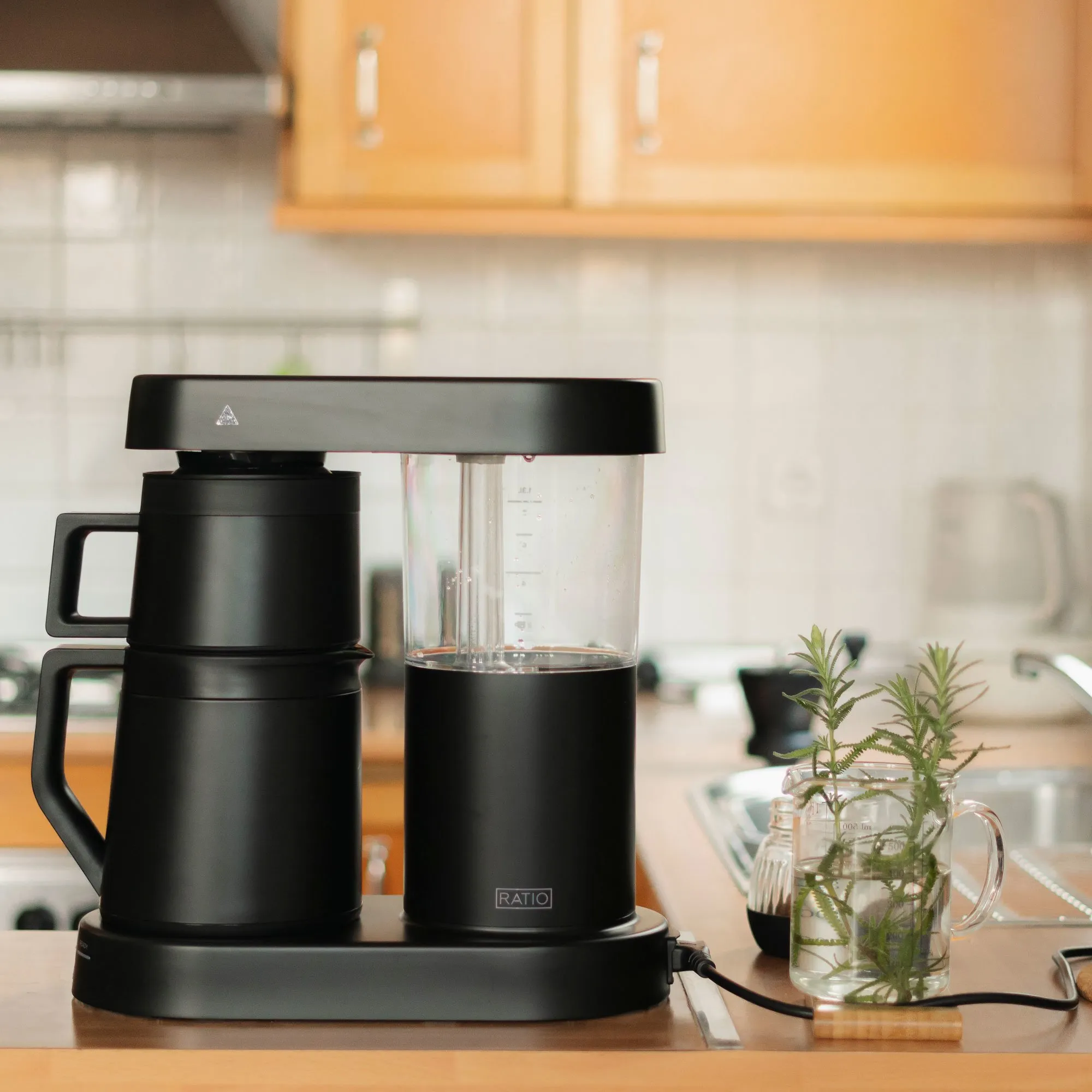 Six kaffemaskine 1,25 liter, mat sort, produktbillede 10 af 11, Kaffemaskiner hos HomeNordic