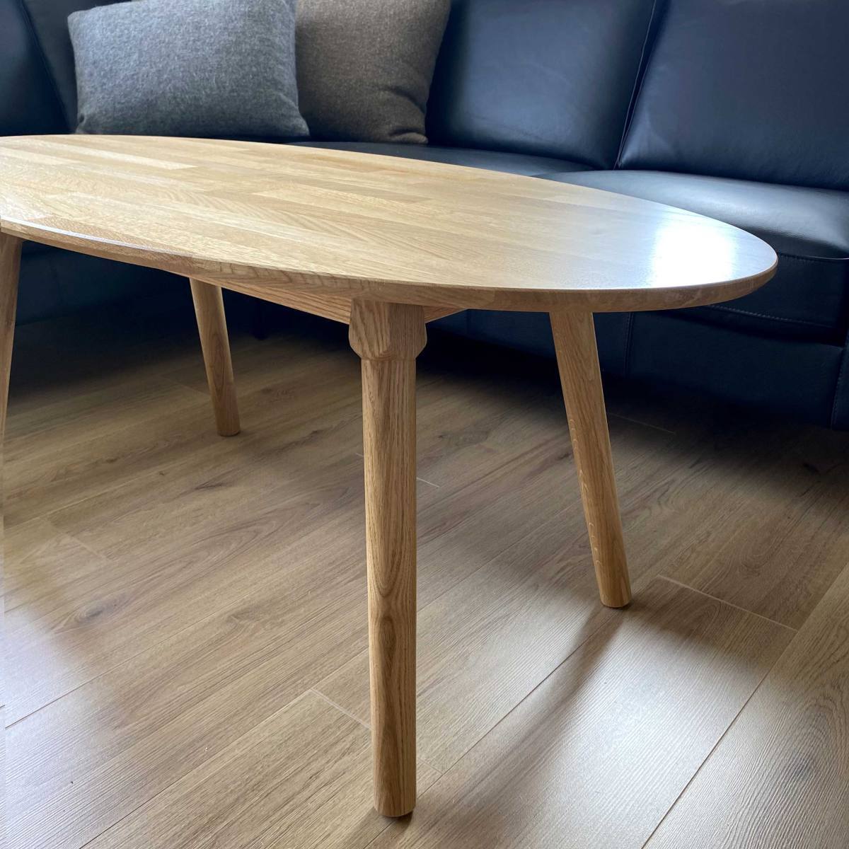 CT 10 - Elipseformet sofabord i massiv egetræ, produktbillede 5 af 12, Nordisk design hos HomeNordic