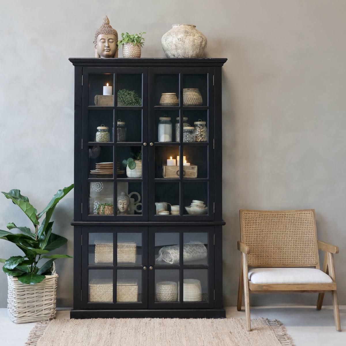CHIC ANTIQUE MARSEILLE VITRINESKABE M/4 LÅGER SORT, produktbillede 10 af 24 hos HomeNordic