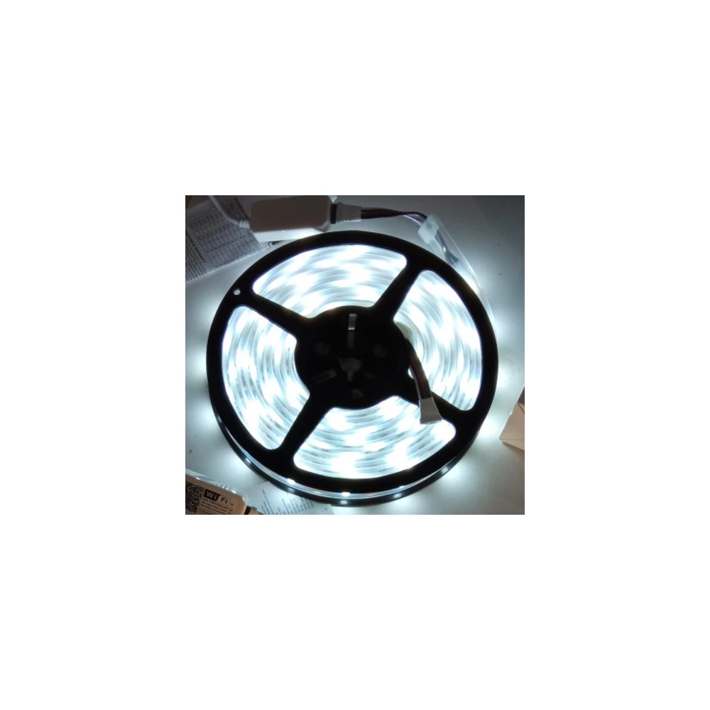 5m 12W/m RGB+CW LED strip, LED-strips hos HomeNordic