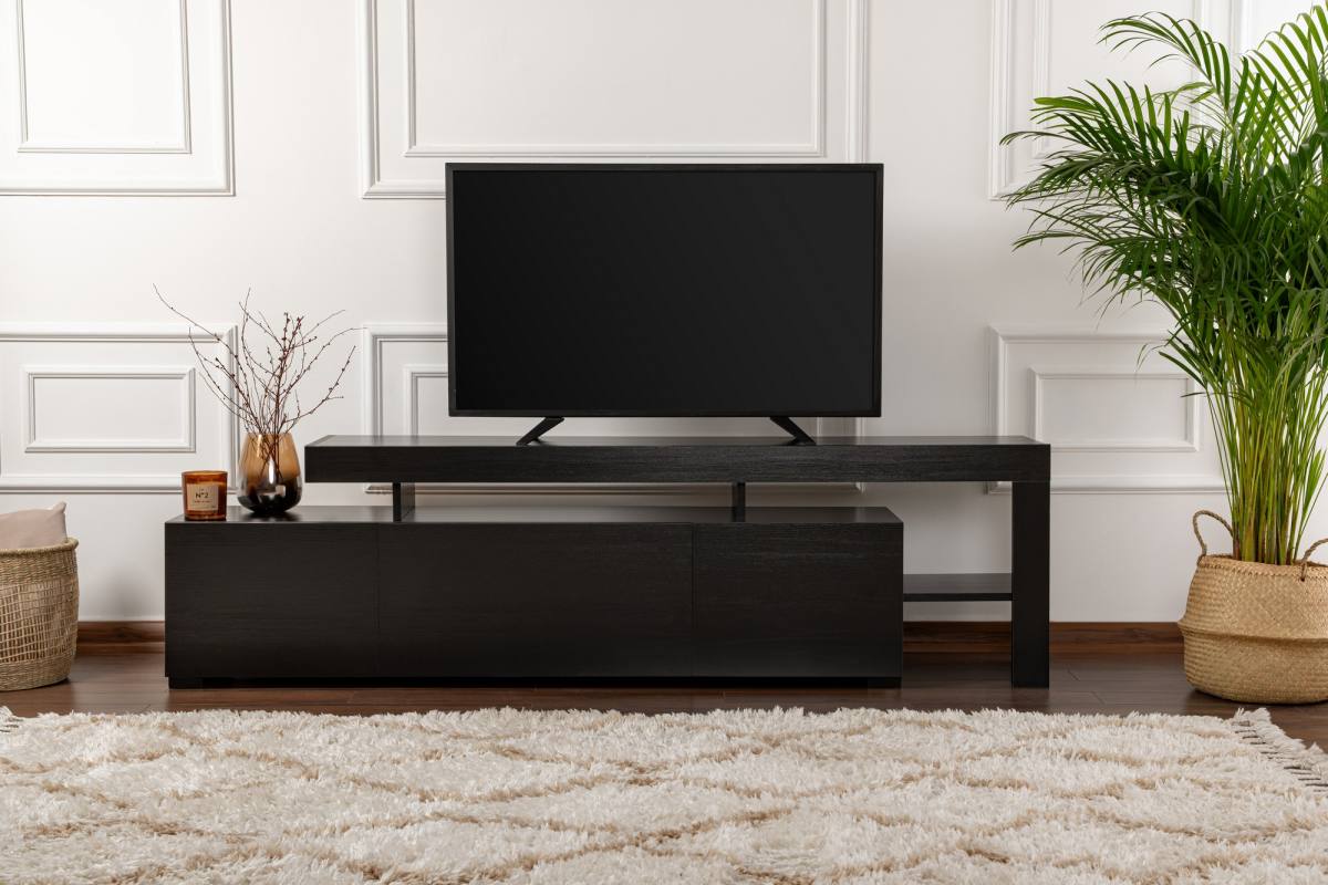 NORDVÄRK Beliz TV-bord, m. PVC-kantbånd LED-lys, produktbillede 3 af 13, TV-borde hos HomeNordic