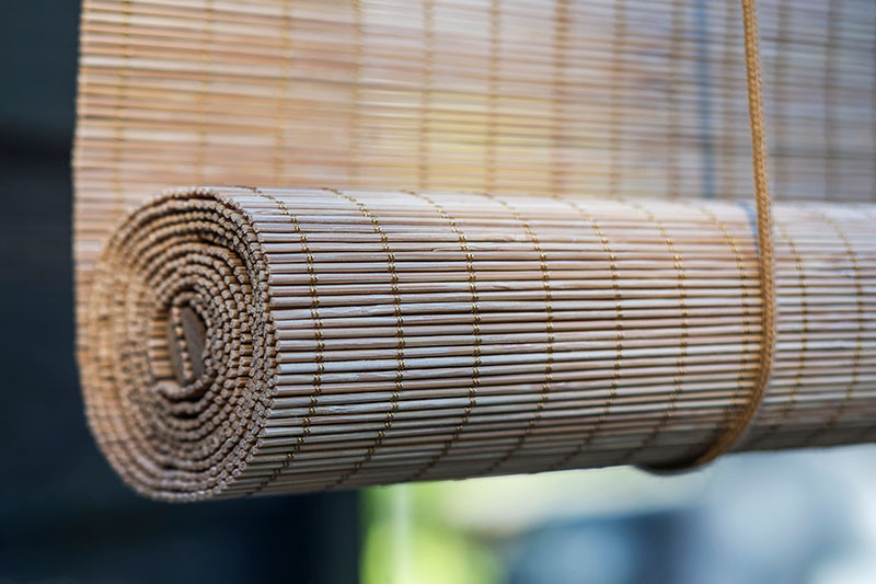COLOR & CO BRUN FIN BAMBUS RULLEGARDIN, produktbillede 2 af 5, Rullegardiner hos HomeNordic