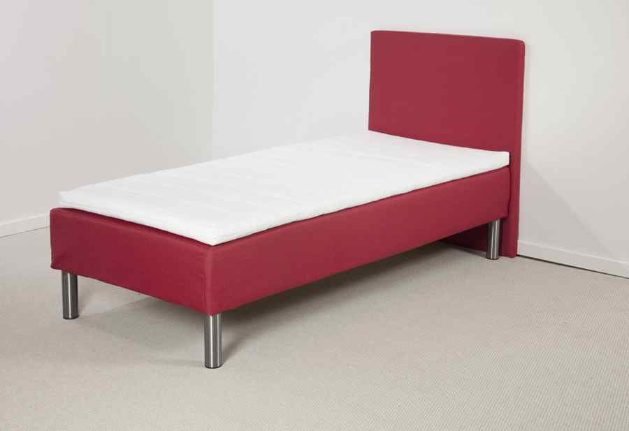 Lea Gold boksmadras 90 x 190 cm med gavl, ben og topmadras 5 cm, Madrasser hos HomeNordic