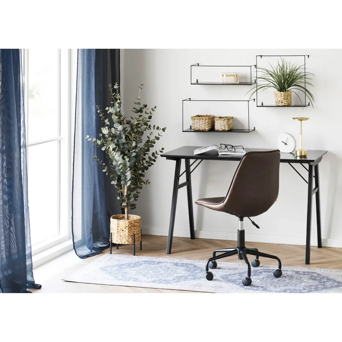 House Nordic, produktbillede 3 af 4, Hylder hos HomeNordic
