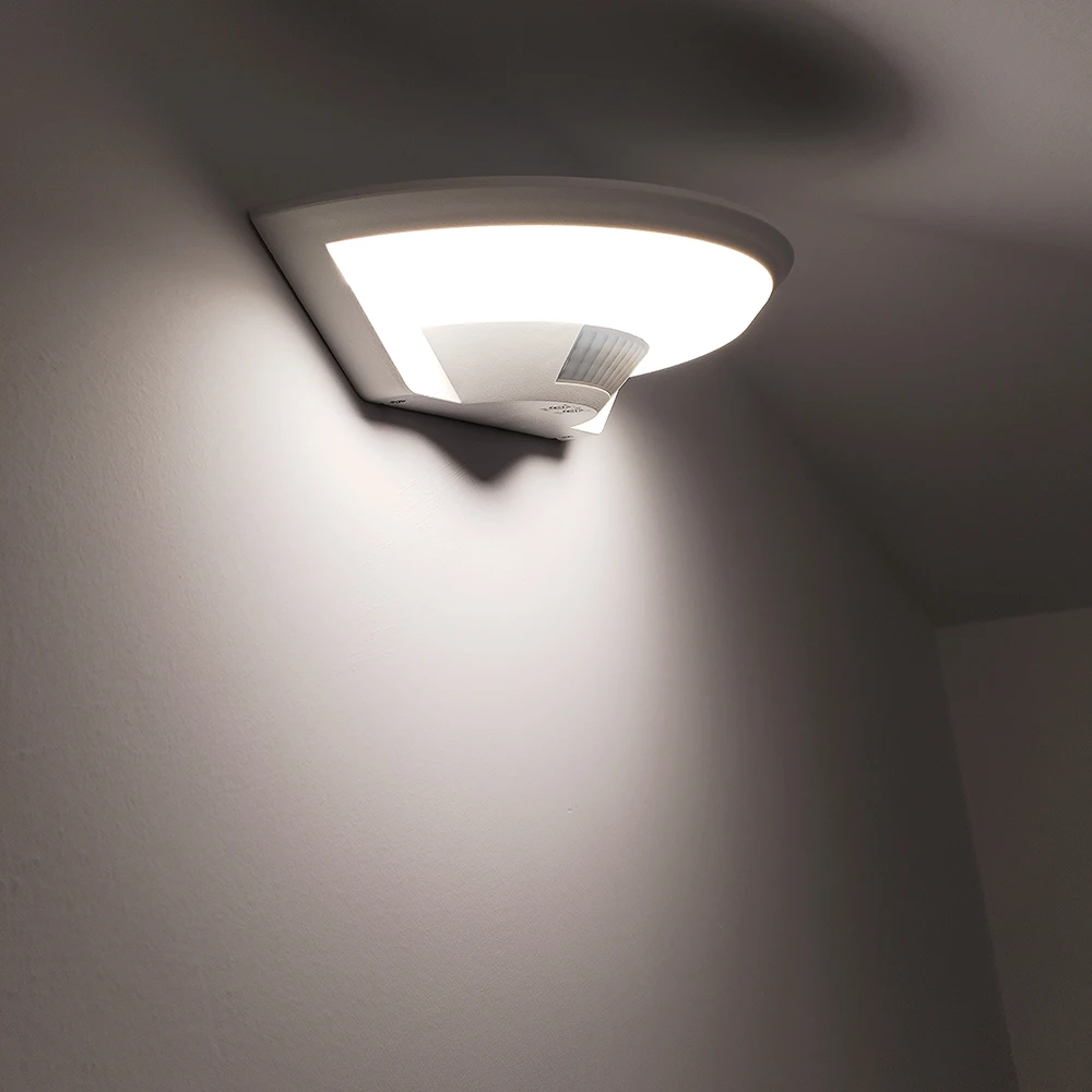 10W LED væglampe med sensor, Samsung chip, Væglamper hos HomeNordic