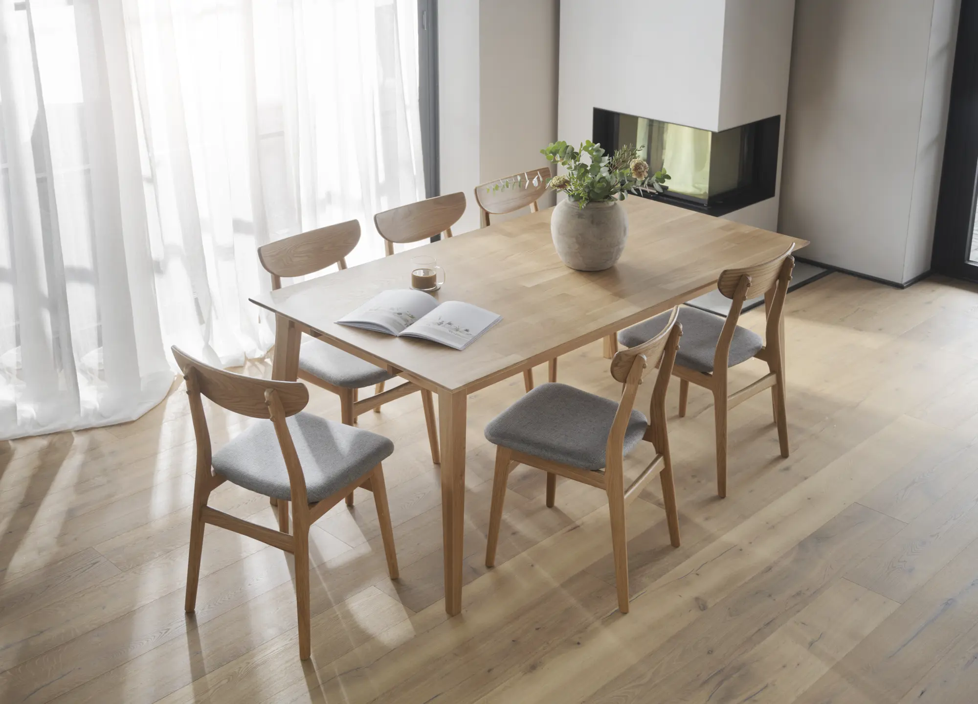 ROWICO Filippa spisebord, produktbillede 5 af 10, Spiseborde hos HomeNordic